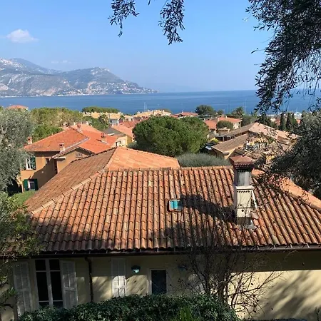 Magnifique Villa Pieds Dans L Eau Saint Jean Cap Ferrat Exterior photo